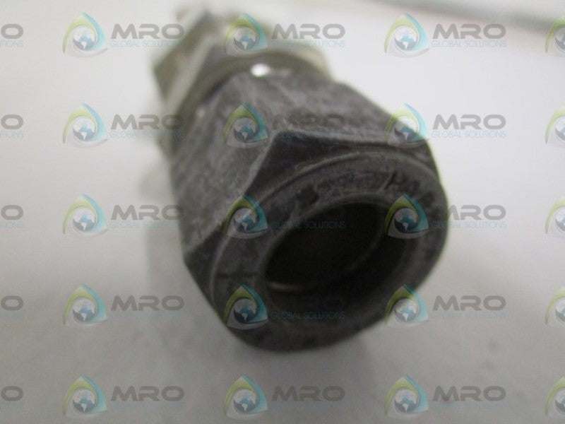 PARKER 1/2" UNION BULKHEAD 8-8FH2BZ-SS *NEW NO BOX*