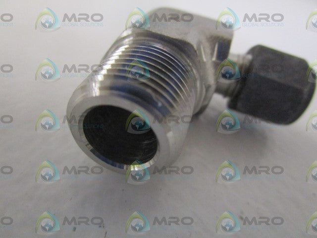LOT OF 8 PARKER 1/4" X 3/8" MALE ELBOW 4-6CBZ-SS *NEW NO BOX*
