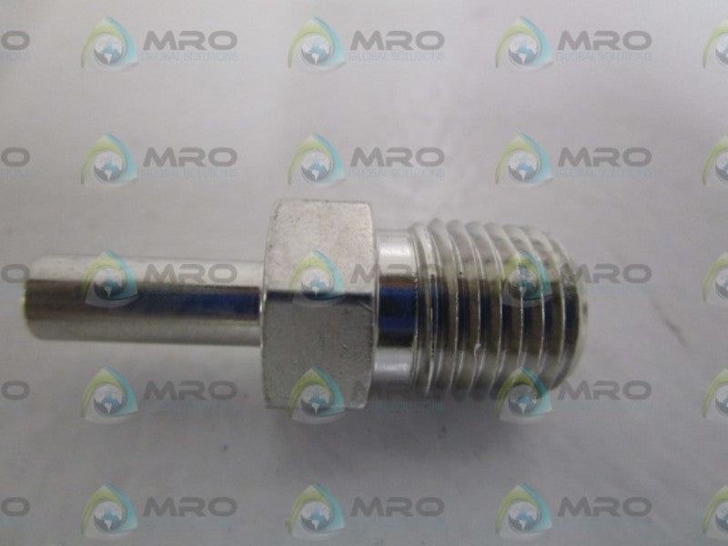 LOT OF 4 PARKER TUBE END MALE ADAPTER 1/4" T X 1/4" NPT *NEW NO BOX*