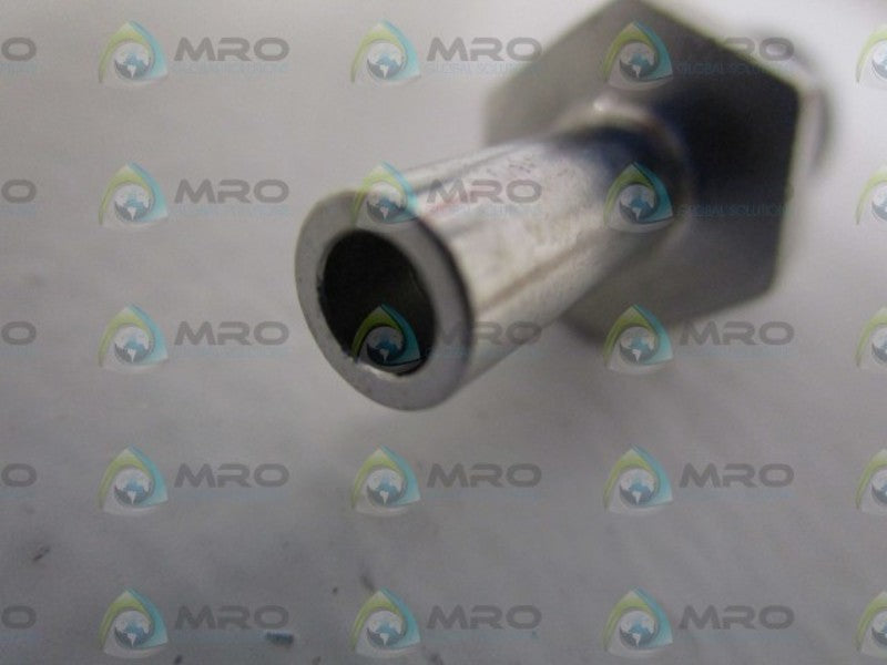 LOT OF 4 PARKER TUBE END MALE ADAPTER 1/4" T X 1/4" NPT *NEW NO BOX*