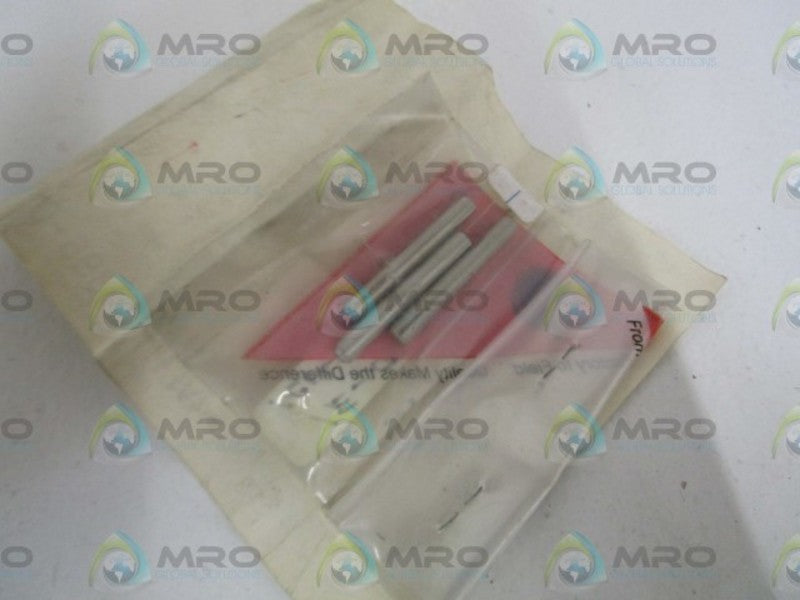 LOT OF 3 FISHER 3/16"X1.50" PIN GROOVE 18A6136X012 *NEW IN FACTORY BAG*