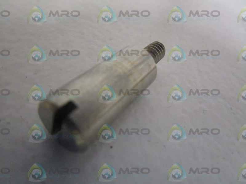 LOT OF 5 FISHER SPARE PART 17A1030X012 *NEW NO BOX*
