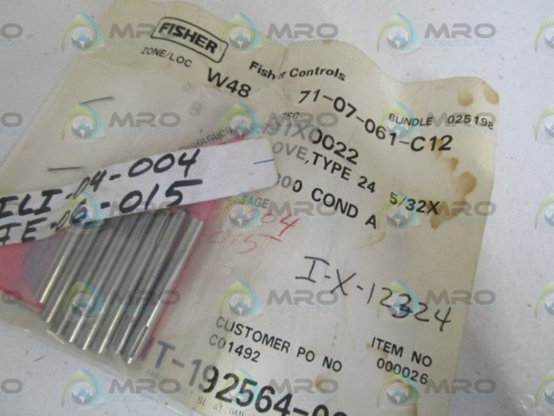 LOT OF 8 FISHER PIN GROOVE 1C8991X0022 *NEW IN FACTORY BAG*