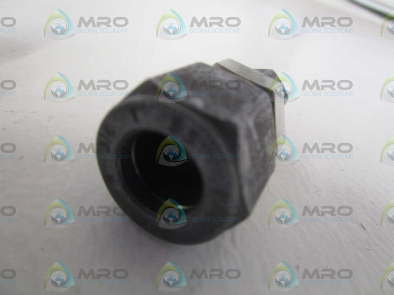 LOT OF 7 PARKER 1/2"TX1/4"NPT TUBE UNION 8-4-HBZ *NEW NO BOX*