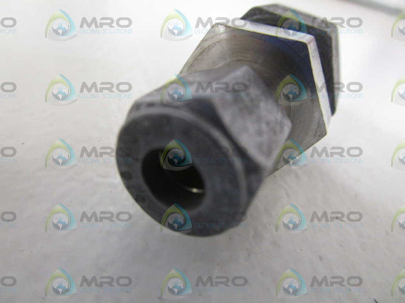 LOT OF 10 PARKER 1/2"TX1/4"NPT TUBE UNION 8-4-HBZ *NEW NO BOX*