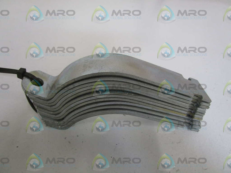 LOT OF 12 4-1/2" PIPE CLAMP 4" *NEW NO BOX*