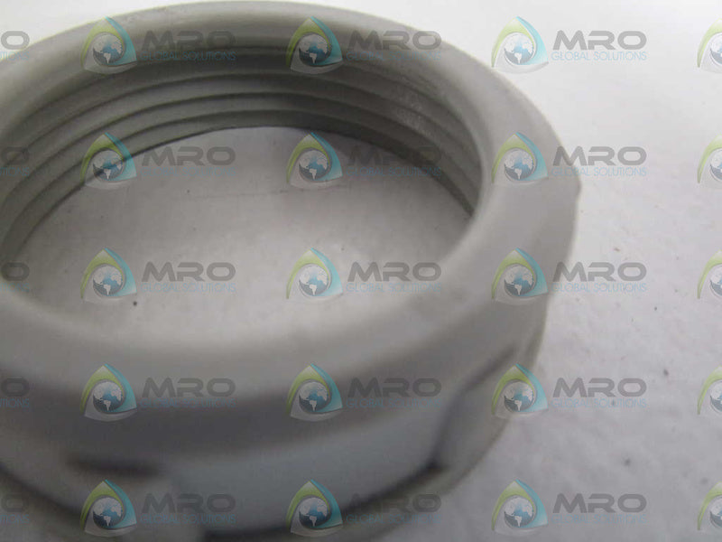 LOT OF 10 MAXIMO 1-1/4" INSULATED BUSHING 934 *NEW NO BOX*