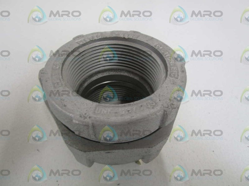 CROUSE-HINDS 2-1/2' CONDUIT UNION CONNECTOR UNF-705  NSNP