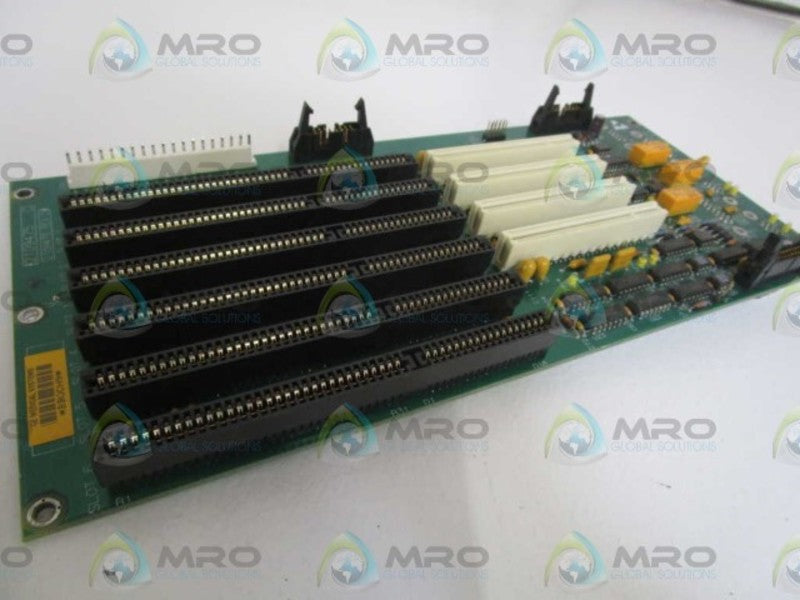 GENERAL ELECTRIC BACKPLANE BOARD 2109475 *USED*