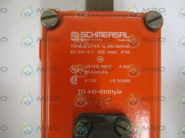 SCHMERSAL TQ441-01/01yur SAFETY CABLE PULL SWITCH *NEW NO BOX*