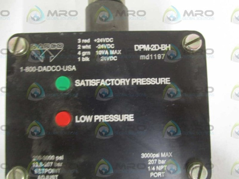 BARKSDALE 9048-4-N PRESSURE SWITCH CONTROL 200/3000 PSI  UNMP