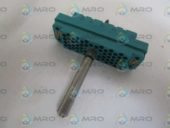 ELCO 8016-56 PLUG CONNECTOR  NSNP