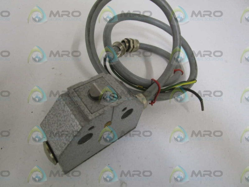 BALLUFF BNS519-FD-60-10 LIMIT SWITCH  UNMP