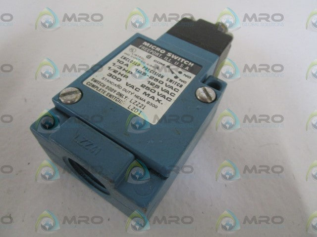 MICROSWITCH LZD1 ENCLOSED PRECISION SWITCH *NEW NO BOX*
