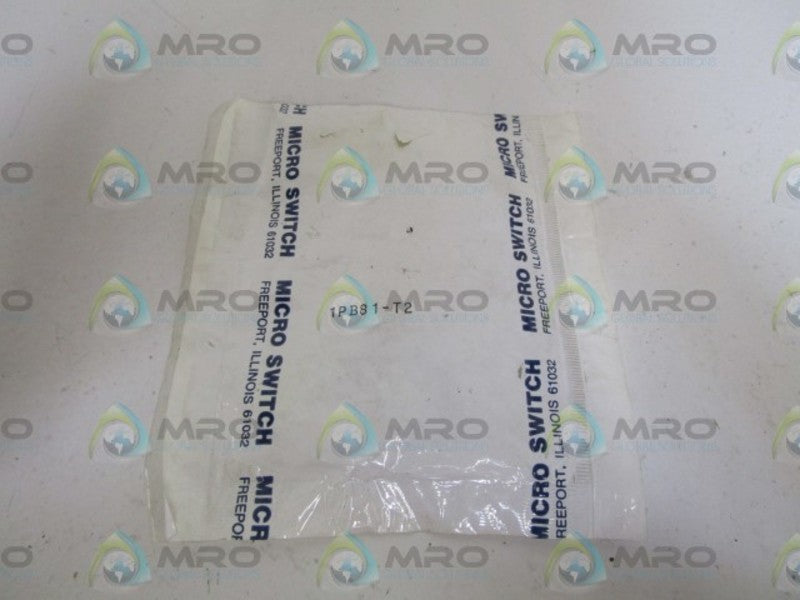 MICRO SWITCH 1PB81-T2 LIMIT SWITCH PLUNGER *NEW IN FACTORY BAG*