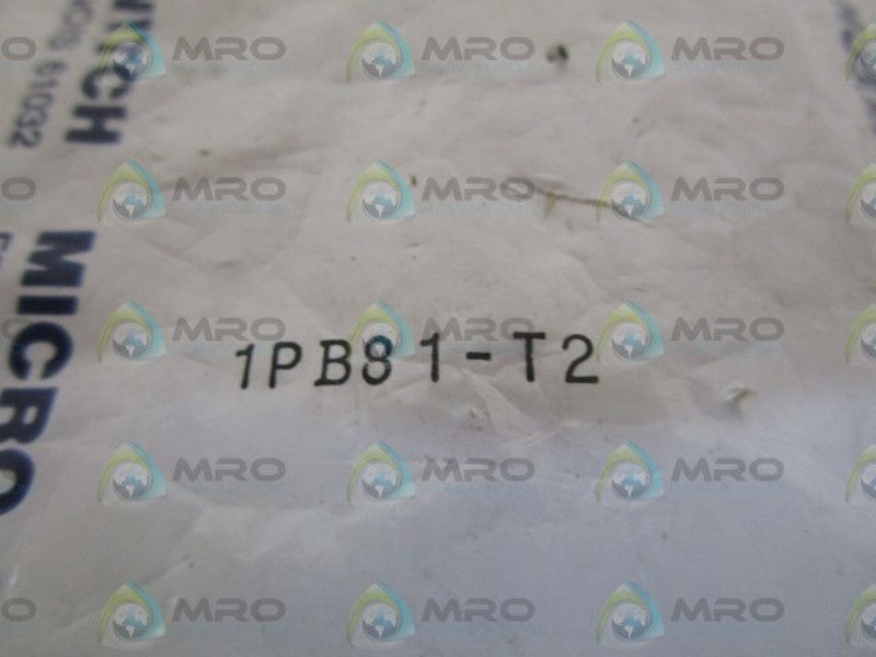MICRO SWITCH 1PB81-T2 LIMIT SWITCH PLUNGER *NEW IN FACTORY BAG*