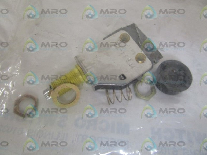 MICRO SWITCH 1PB81-T2 LIMIT SWITCH PLUNGER *NEW IN FACTORY BAG*