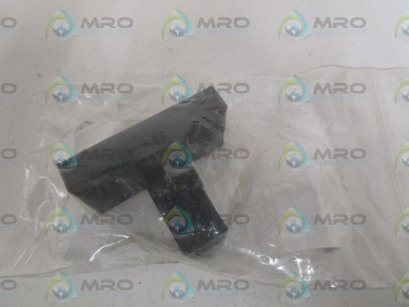 INDUSTRIAL MRO 350E-1-13-173 CARRIAGE LUG *NEW NO BOX*