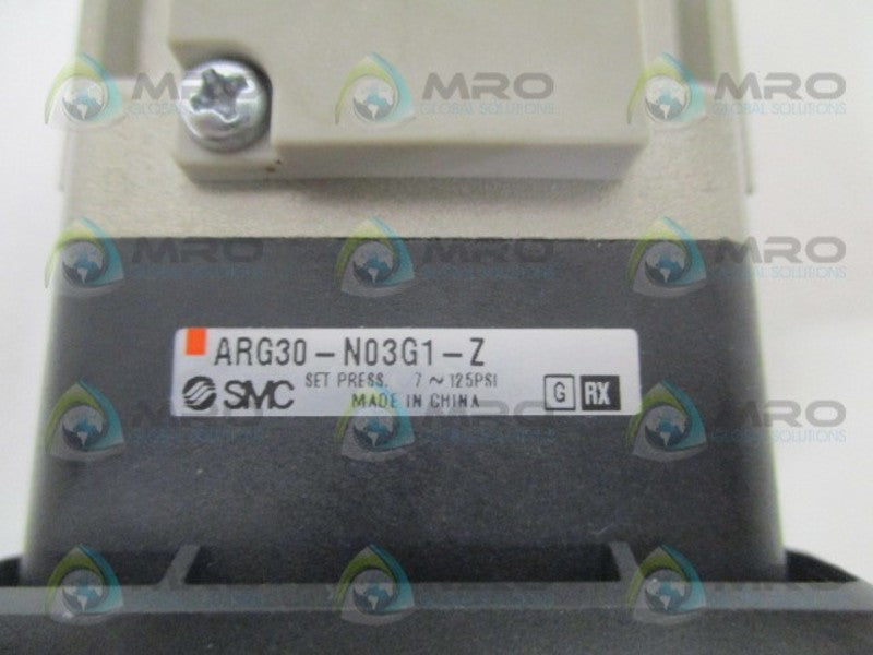 SMC ARG30-N03G1-Z PNEUMATIC REGULATOR *USED*