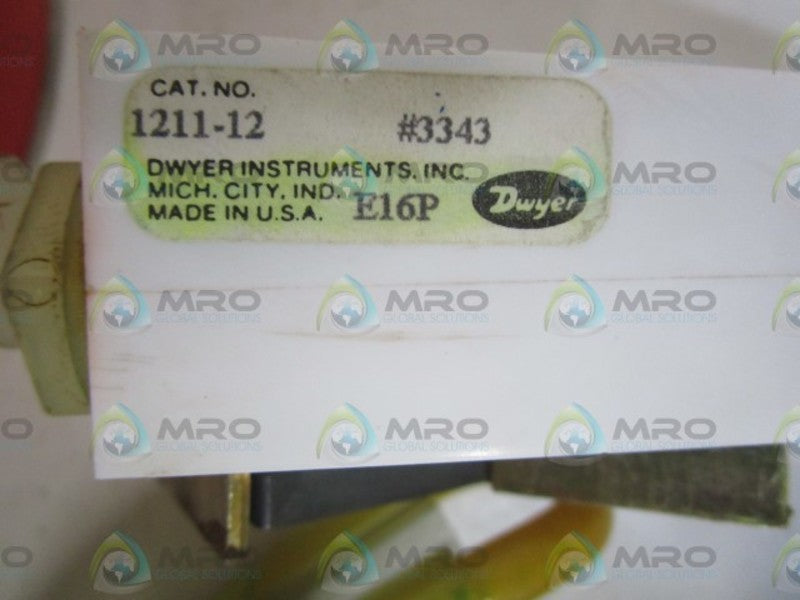 DWYER 1211-12 SLACK TUBE MANOMETER  UNMP