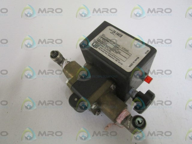 UNITED ELECTRIC 24-14418 PRESSURE DIFFERENTIAL SWITCH *USED*