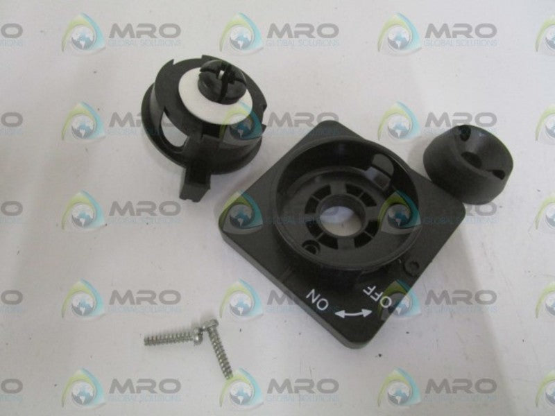 CUTLER HAMMER C362H1 HANDLE SELECTOR (MISSING ACCESSORIES)  NSMP