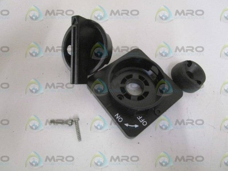 CUTLER HAMMER C362H1 HANDLE SELECTOR (MISSING ACCESSORIES)  NSMP