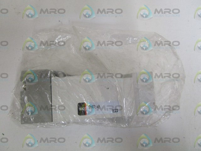 SMC SYA7140 AIR PILOT VALVE *NEW NO BOX*