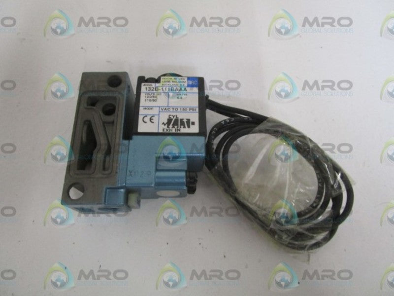 MAC 132B-111BAAA SOLENOID VALVE *NEW NO BOX*
