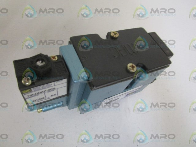 MAC 82A-AA-000-TM-DDAP-2DA SOLENOID VALVE *NEW NO BOX*