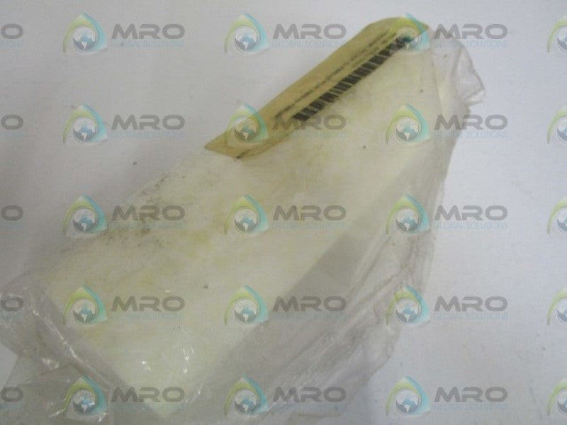 INDUSTRIAL MRO 015FILTR018 FILTER ELEMENT * NEW IN FACTORY BAG *