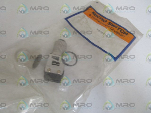 MICROSWITCH 1B100 SNAP ACTION SWITCH  *NEW IN FACTORY BAG*