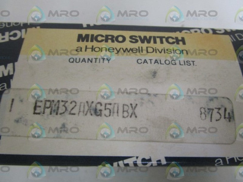 MICRO SWITCH EPM32AXG5ABX PUSHBUTTON SWITCH (WHITE)  NSMP