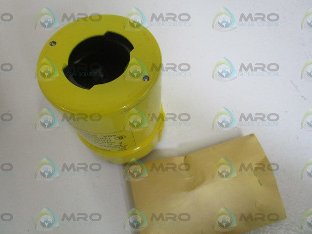 PASS & SEYMOUR LEGRAND 26514-A FLANGED OUTLET *NEW IN BOX*