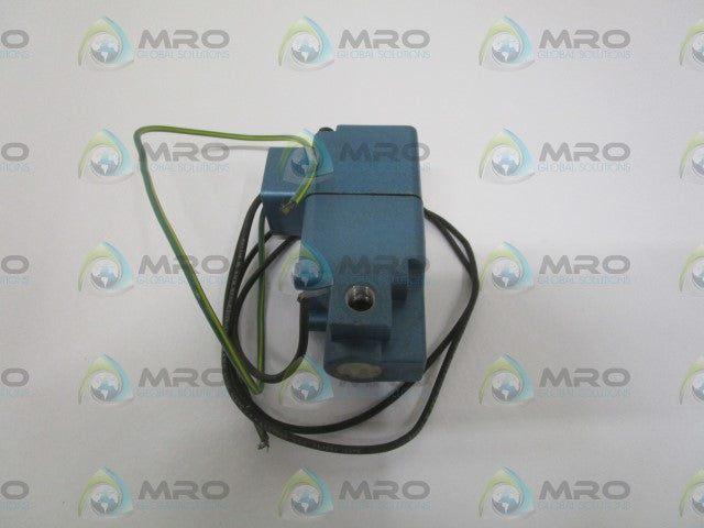 MAC 224B-111NCAA CONTROL VALVE *NEW NO BOX*