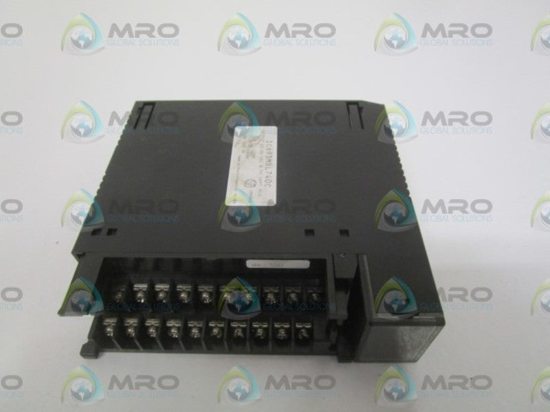 GE FANUC IC693MDL740C OUTPUT MODULE *NEW NO BOX*