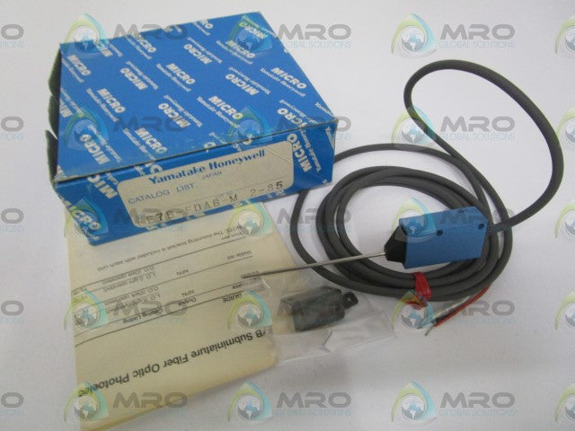 HONEYWELL FE7B-FDA6-M PHOTOELECTRIC FIBER CABLE *NEW IN BOX*