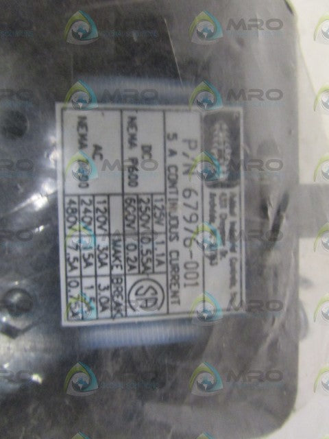 HUBBELL HC68011008 AUXILIARY CONTACT KIT *NEW NO BOX*