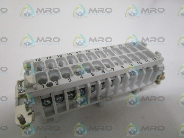 PHOENIX CONTACT 1771723 CONNECTOR *NEW NO BOX*