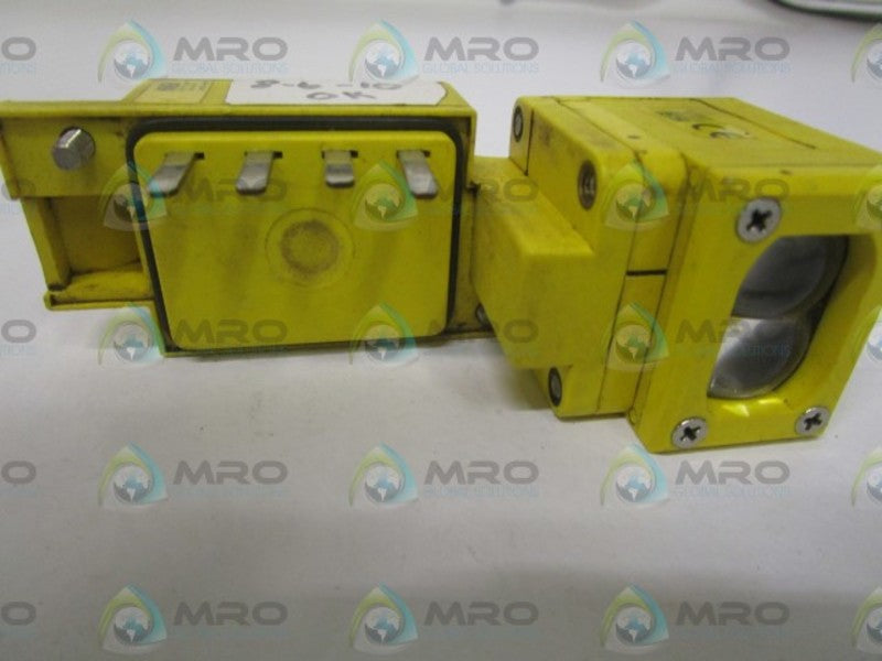 BANNER RSBR W/ RPBR PHOTOELECTRIC SENSOR  UNMP