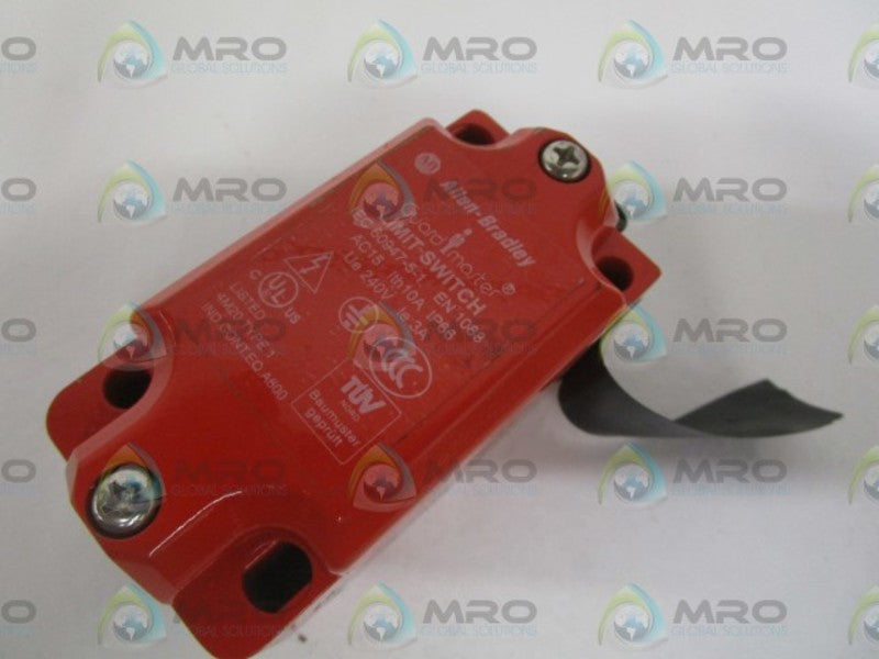 INDUSTRIAL SPARE PART 440P-MRRS1 SER. A LIMIT SWITCH (AS PICTURED)  NSNP