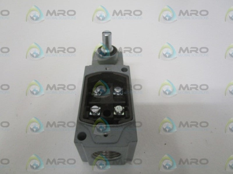 INDUSTRIAL SPARE PART 40192-021-52 OPERATING HEAD (AS PICTURED)  NSNP