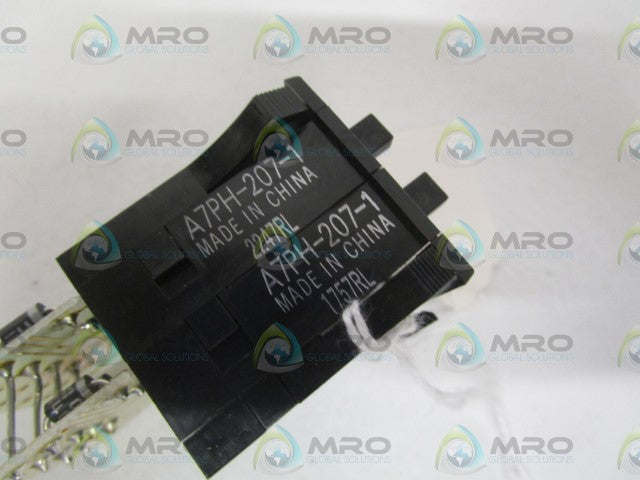 LOT OF 2 OMRON A7PH-207-1  THUMBWHEEL SWITCH (AS PICTURED) *NEW NO BOX*