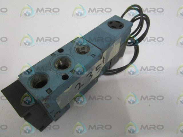 MAC 811C-PP-121BA-155 SOLENOID VALVE *USED*