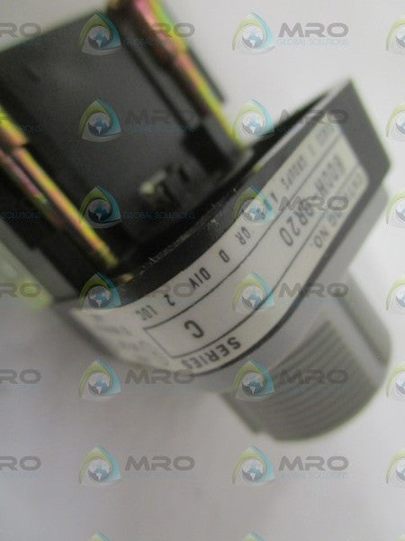 INDUSTRIAL SPARE PART 800H-QR20 SR. C PILOT LIGHT (AS PICTURED)  NSMP