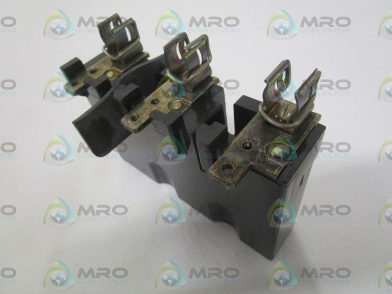 ALLEN BRADLEY 1494V-FS30 SER. A FUSE BLOCK (AS PICTURED)  NSNP
