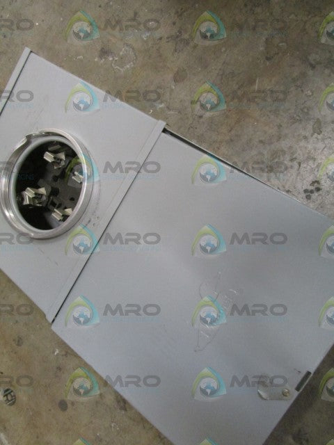 MIDWEST M228CB1 ENCLOSED PANEL BOARD *USED*