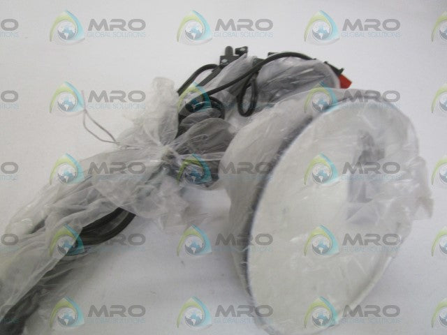GERMAN-TEK LTS102-2W/D SWING ARM BLACK IMPORT LAMP *NEW IN BOX*