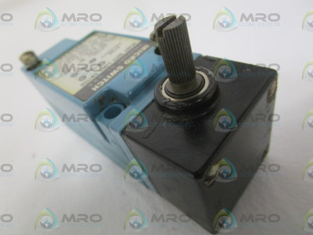 MICROSWITCH LSZ7A1A LIMIT SWITCH *USED*