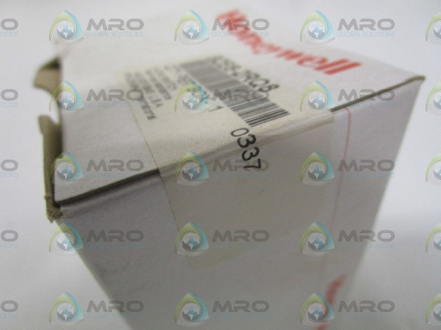 HONEYWELL BZE6-2RQ8 LIMIT SWITCH *FACTORY SEALED*